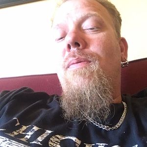 Meet your Posher, Josh